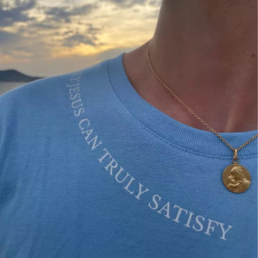 Tee-shirt bleu Only Jesus can truly satisfy Godwear Chrétiens